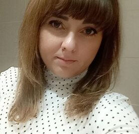 Оля